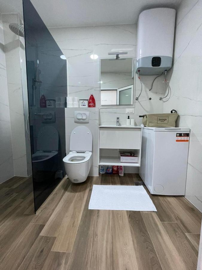 Apartamento Charm Petrovac Exterior foto